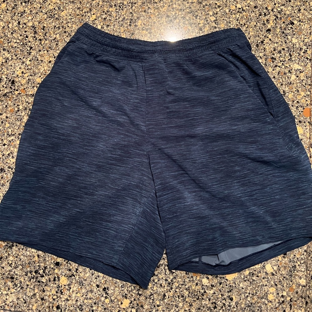 Lululemon Pacebreaker Shorts 7”